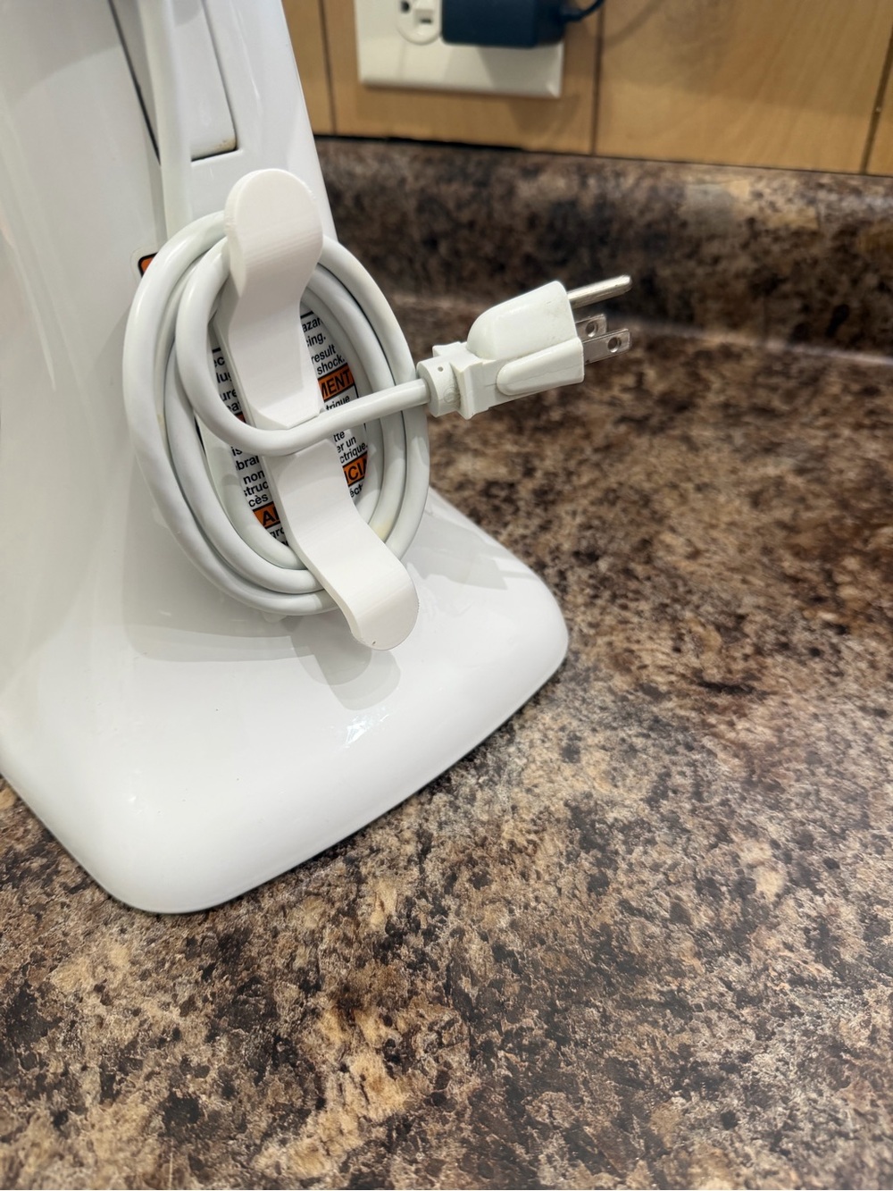 Kitchen aid Cord organizer white